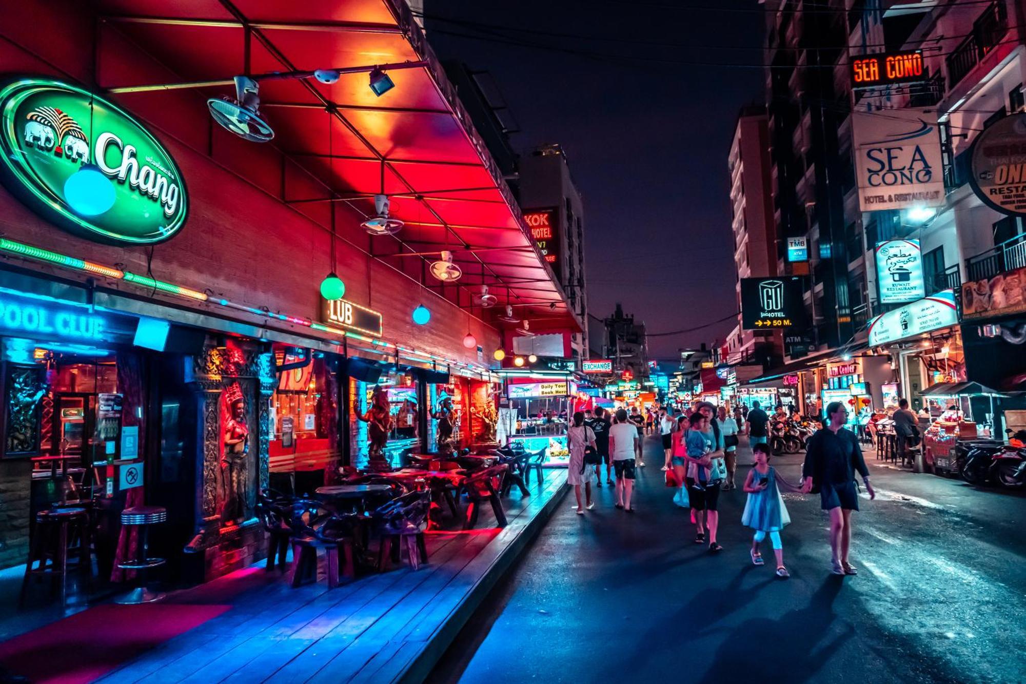 카사 델 M 리조트 Patong 외부 사진